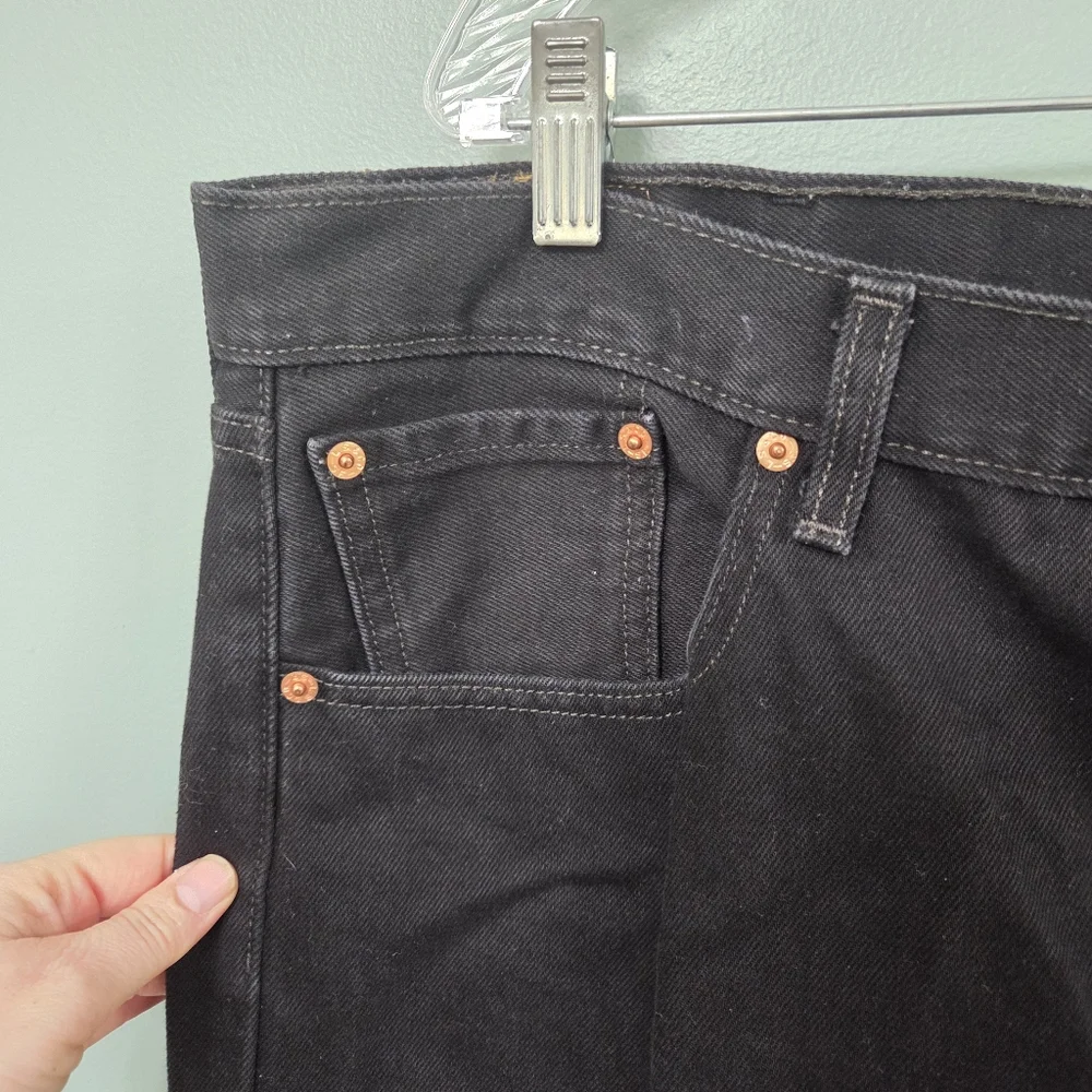Levi's 501 Button Fly Men's Black Jeans 42x30 Straight Leg‎ Streetwear